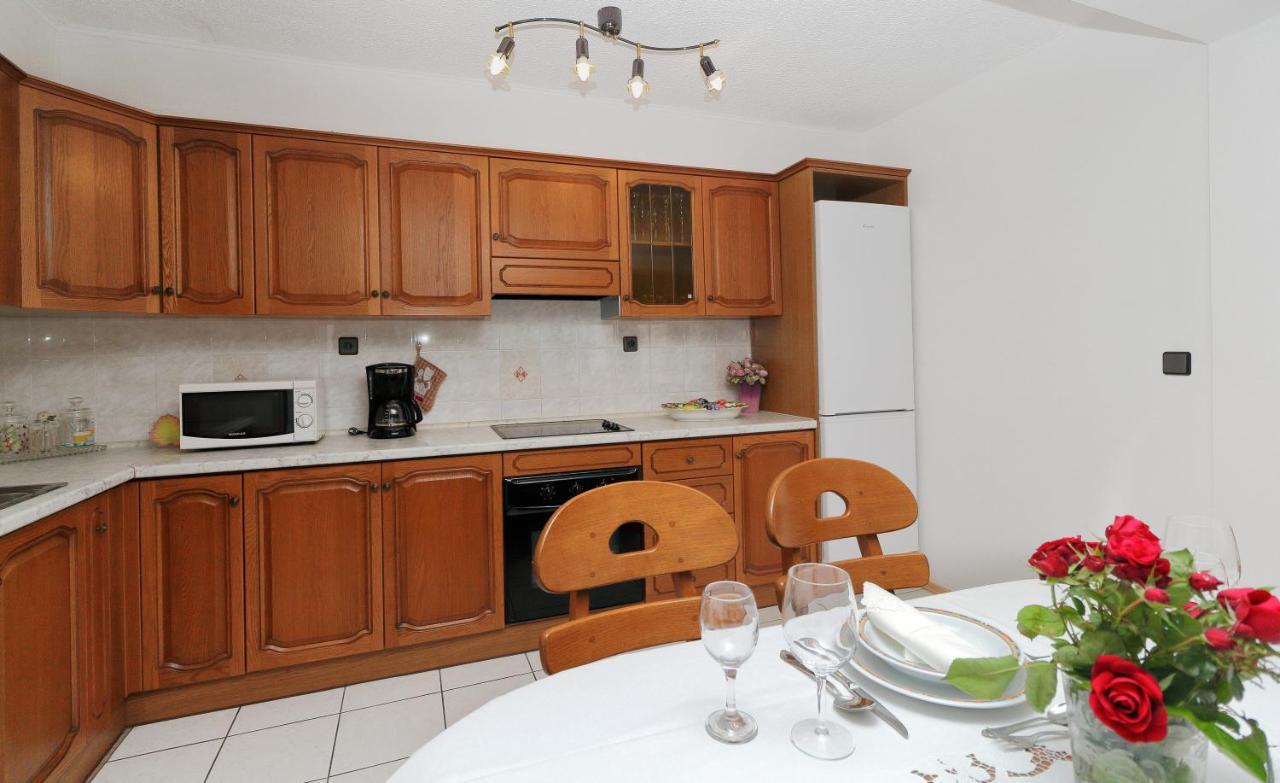 Apartman Nika - Marija Makarska Dış mekan fotoğraf