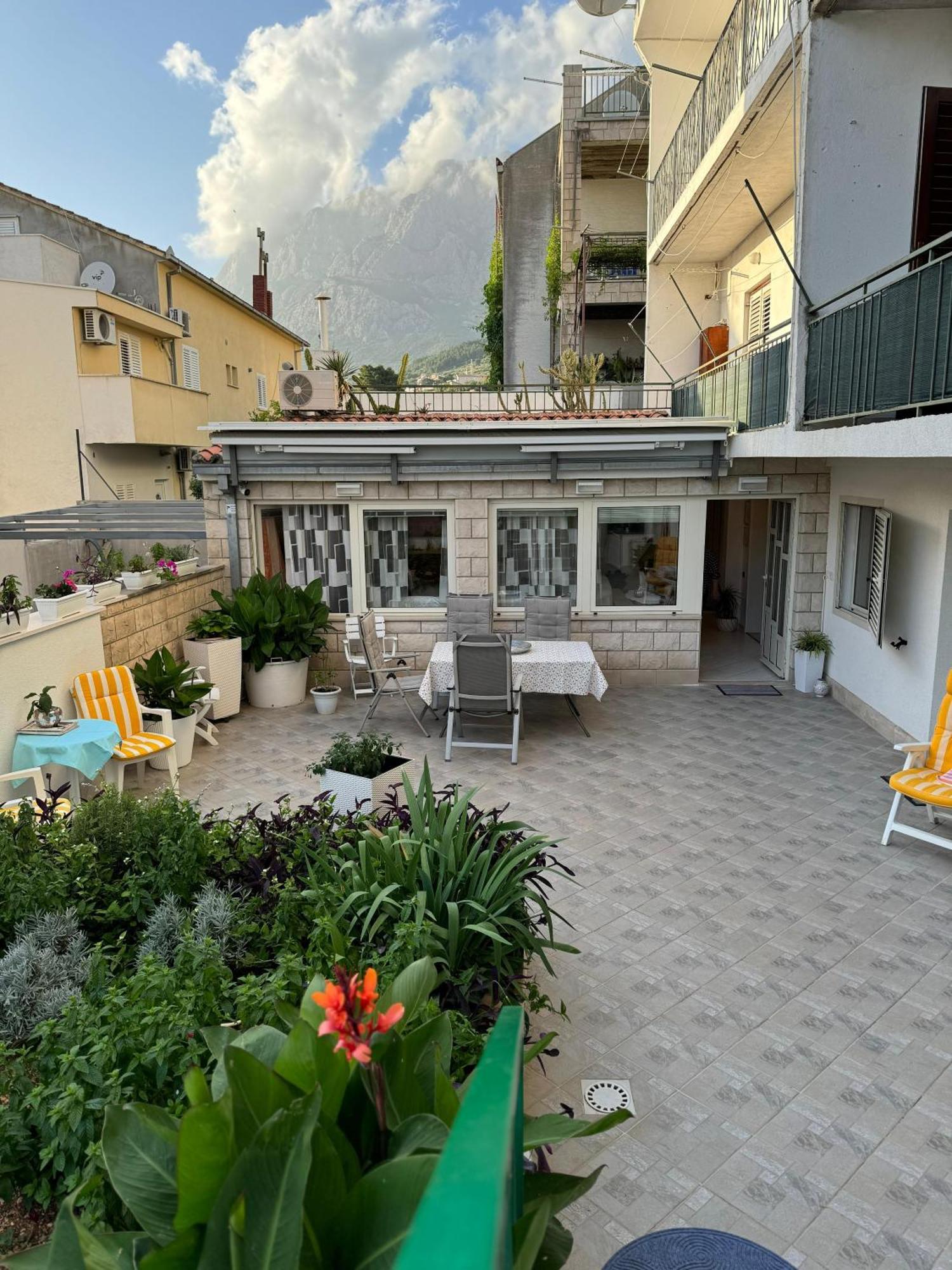 Apartman Nika - Marija Makarska Dış mekan fotoğraf